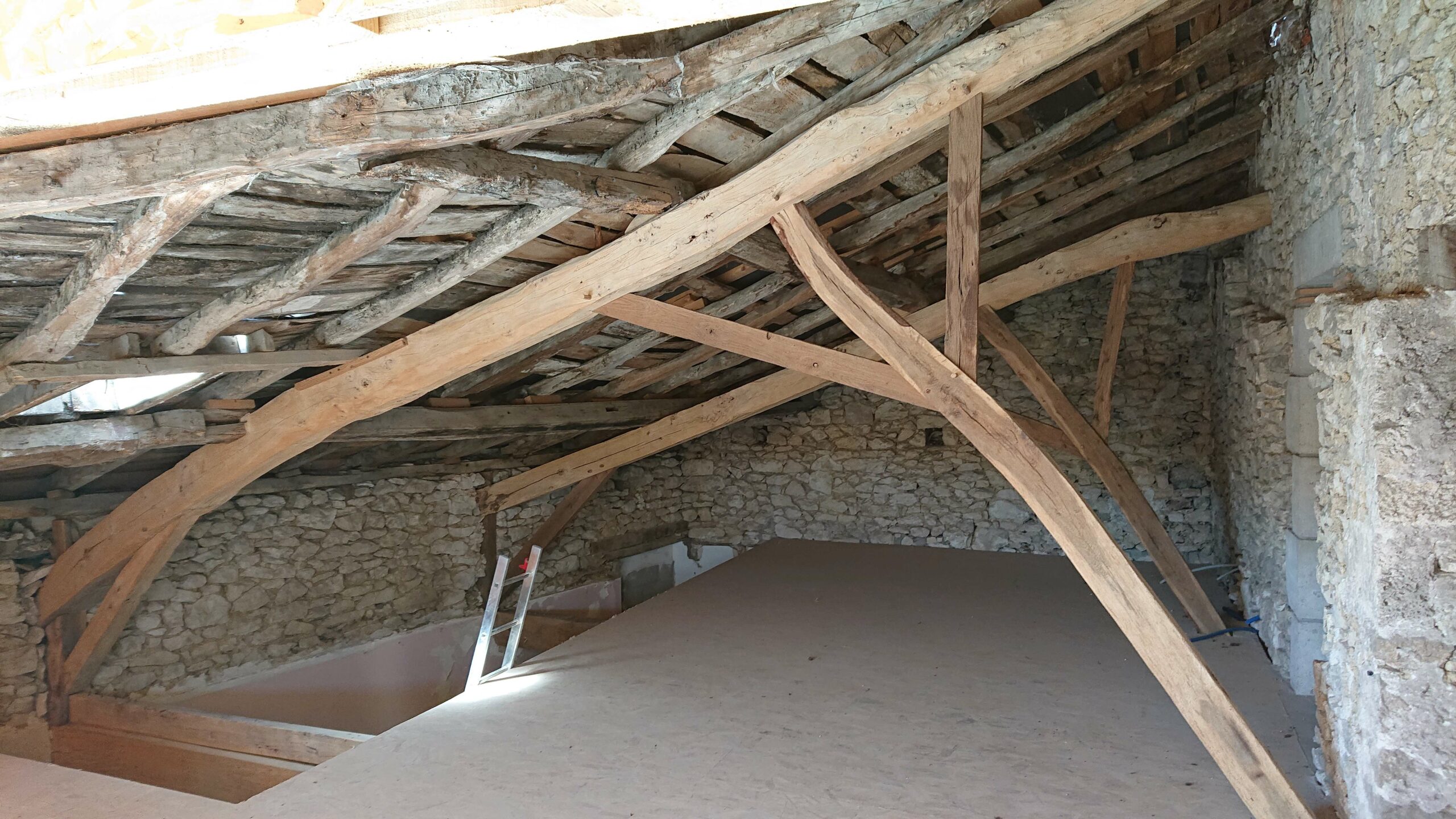 Aménagement grenier Aide au plan et permis de construire en Tarn et en Garonne (82)